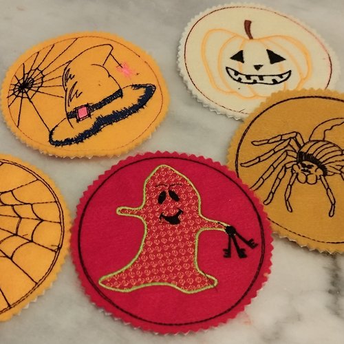 Halloween badges