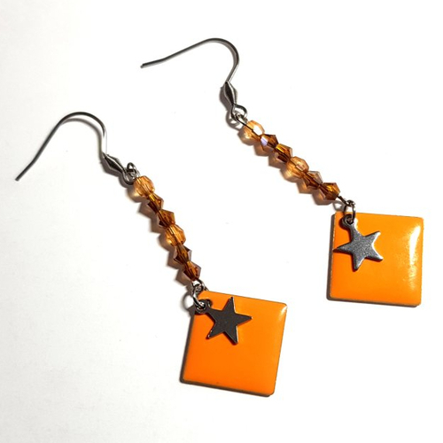 Boucle d'oreille étoile carré émaillé orange, perles en verre à facette marron, champagne, crochet métal acier inoxydable argenté