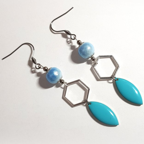 Boucle d'oreille pendante avec losange émaillé bleu, perles en verre pailleté, tige, crochet en métal acier inoxydable argenté