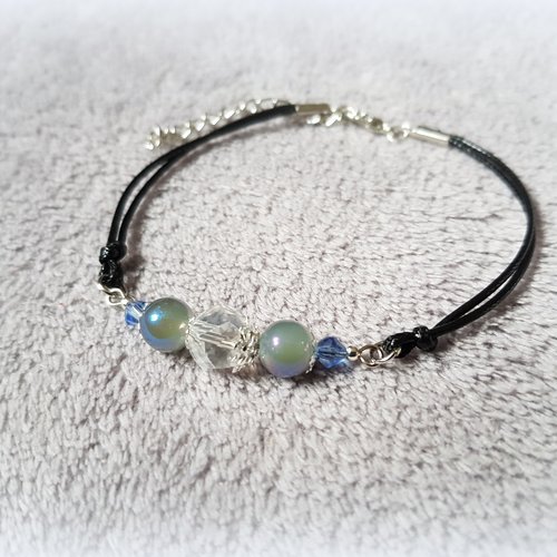 Bracelet cordon ciré noir, perle en verre transparente, bleu, gris, fermoir mousqueton,  chaîne d’extension en métal argenté
