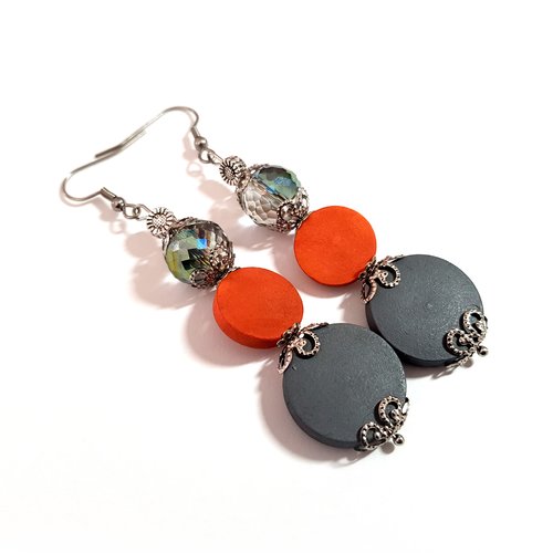 Boucle d'oreille pendante perles en bois et verre, gris, orange, reflets, crochet en métal acier inoxydable argenté