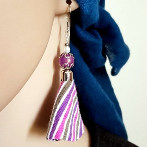 Boucle d'oreille pompons en tissu blanc, violet, rose, kaki, perles en verre, coupelles, crochet en métal acier inoxydable argenté
