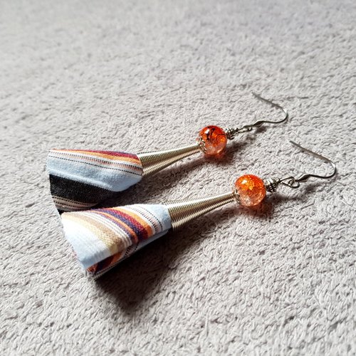 Boucle d'oreille pompon en tissu, perles en verre transparente, orange, crochet en métal acier inoxydable argenté