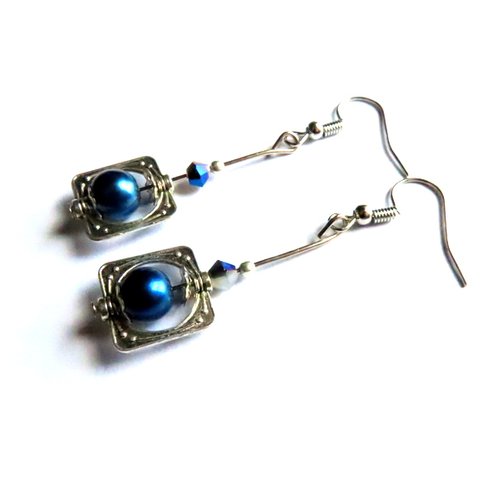 Boucle d'oreille cadre perles acrylique bleu brillante, tige, crochet en métal argenté