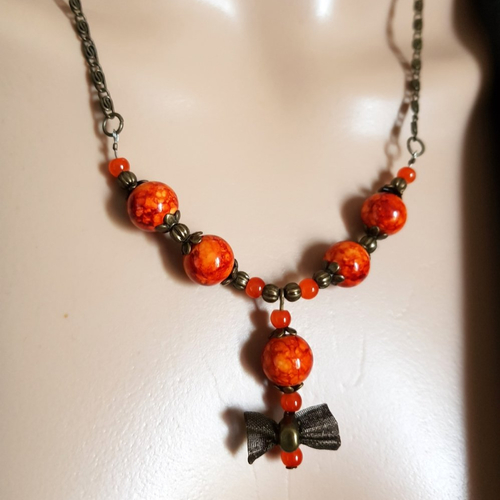 Parure collier, boucle d'oreille, bracelet, perles en verre orange corail marbré, boucle d'oreille, fermoir, chaîne, métal bronze