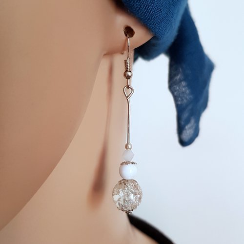 Boucle d'oreille perles en verre transparente craquelé blanc, crochet en métal acier inoxydable argenté