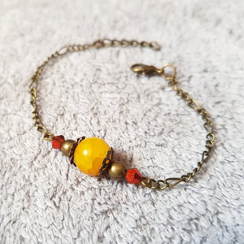 Bracelet perle ronde en verre jaune moutarde, orange corail, chaîne d’extension, fermoir mousqueton en métal bronze