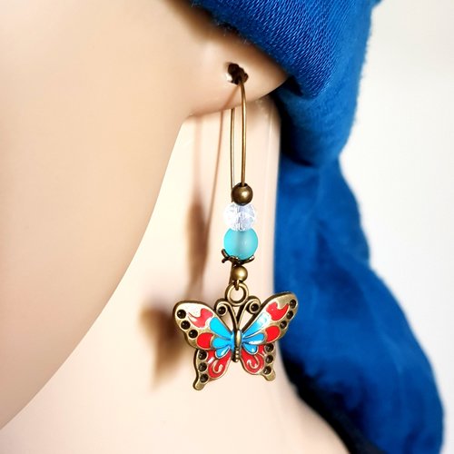 Boucle d'oreille papillon émaillé rouge, bleu, perles en verre bleu, transparent, crochet en métal bronze