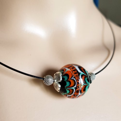 Collier tour de cou semi-rigide noir, grosse perles en verre bleu turquoise, orange, blanc, fermoir à vise métal acier argenté
