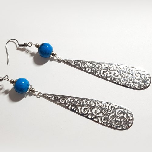 Boucle d'oreille goutte filigrane ajouré, perles en verre bleu, coupelles, crochet en métal acier inoxydable argenté