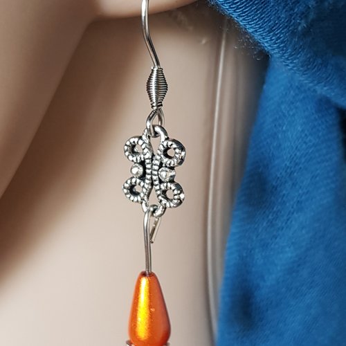 Boucle d'oreille connecteurs fleurs, perles en acrylique orange, crochet en métal acier inoxydable argenté