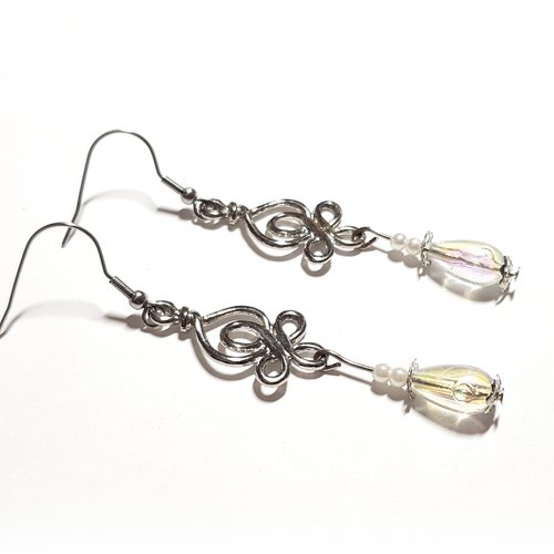 Boucle d'oreille nœud celtique perles en acrylique transparente avec reflets, crochet en métal acier inoxydable argenté