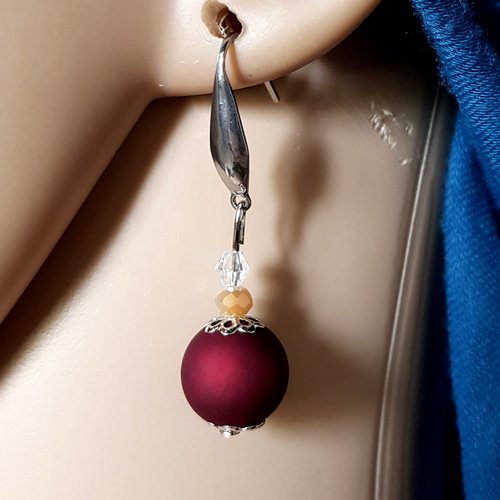 Boucle d'oreille perles en acrylique rouge bordeaux et verre orange et transparent, crochet métal acier inoxydable argenté