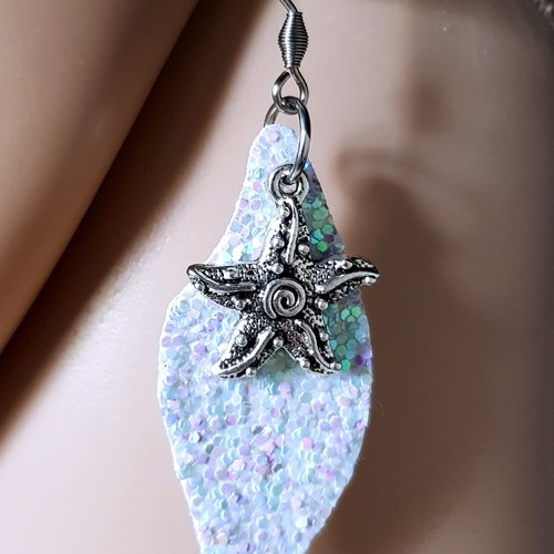 Boucle d'oreille étoile de mer, simili cuir pailleté multicolore, crochet en métal acier inoxydable argenté