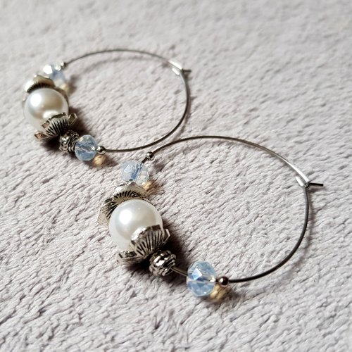 Boucle d'oreille créole, perles en acrylique blanc, métal acier inoxydable argenté