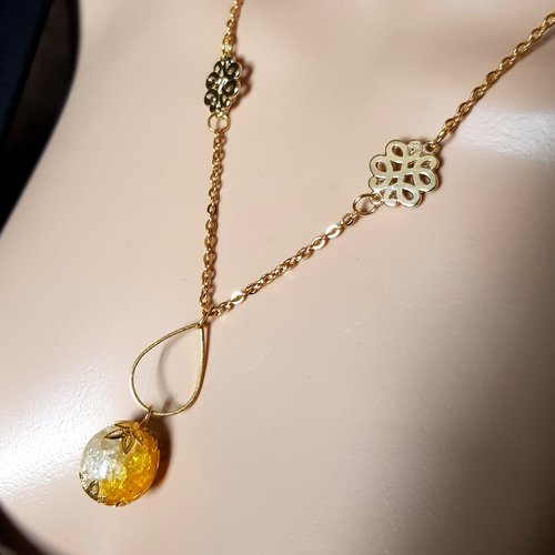 Collier nœud celtique, perles en acrylique, transparent, jaune, fermoir, chaîne en métal acier inoxydable doré