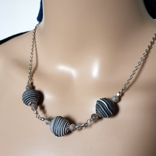 Collier perles en pâte polymère gris, noir, blanc, fermoir, chaîne en métal acier inoxydable argenté
