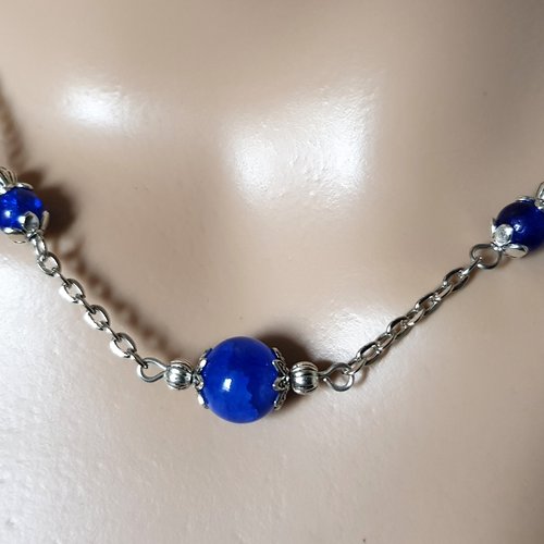 Collier perles en verre, bleu, fermoir, chaîne en métal acier inoxydable argenté