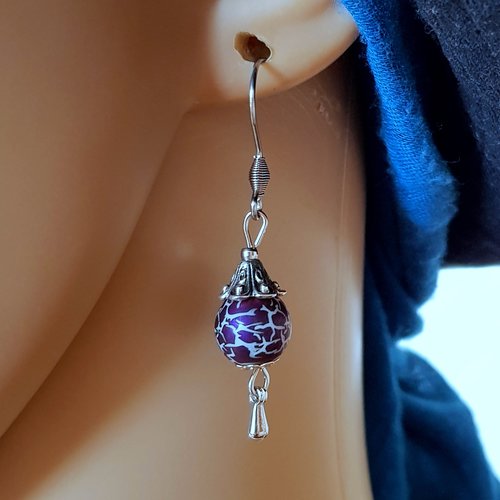 Boucle d'oreille perles en verre violet marbré blanc, crochet en métal acier inoxydable argenté