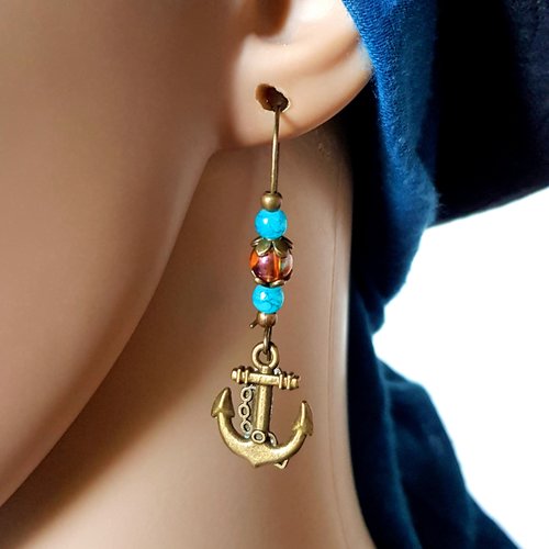 Boucle d'oreille ancre marine, perles en verre bleu, orange avec reflets, métal bronze