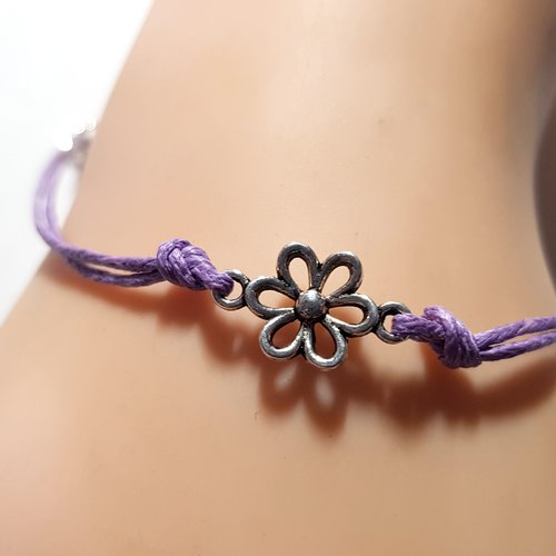 Bracelet en coton ciré lilas, connecteur fleur, fermoir, chaîne d’extension en métal argenté clair