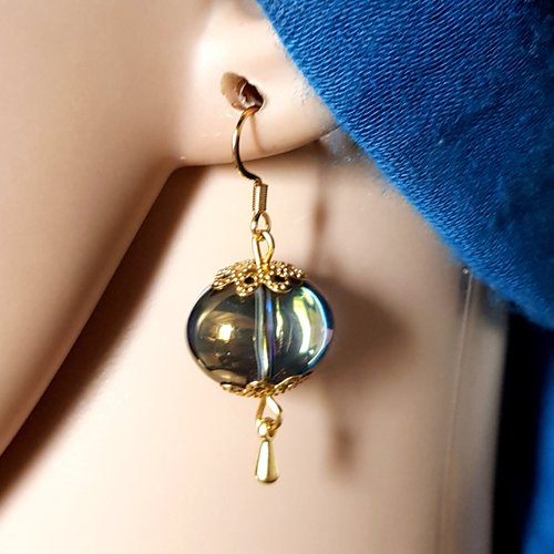 Boucle d'oreille perles en verre transparent avec reflets multicolore, crochet en métal acier inoxydable doré