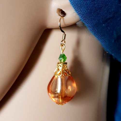 Boucle d'oreille perles en verre orange, vert, crochet en métal acier inoxydable doré