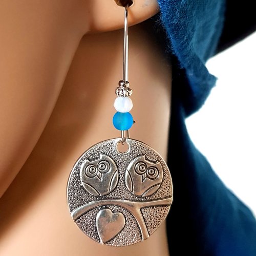Boucle d'oreille hibou, chouette, perles bleu, crochet en métal acier inoxydable argenté