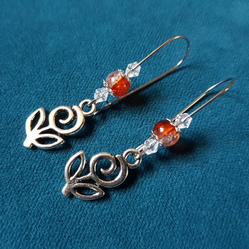 Boucle d'oreille fleurs, perles en verre orange transparente, crochet en métal acier inoxydable argenté