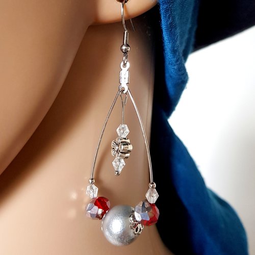 Boucle d'oreille goutte, fleurs, perles en verre et bois, gris, rouge, transparente, crochet en métal acier inoxydable argenté