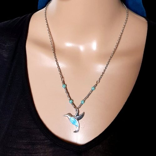 Collier oiseau émaillé bleu, perles en verre bleu, fermoir, chaîne en métal acier inoxydable argenté