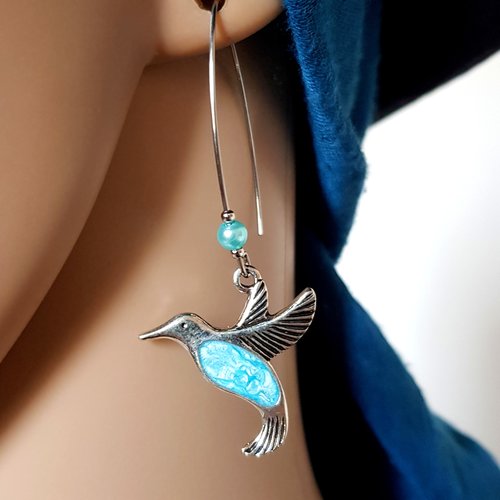 Boucle d'oreille oiseaux émaillé bleu, perles en verre bleu, crochet en métal acier inoxydable argenté