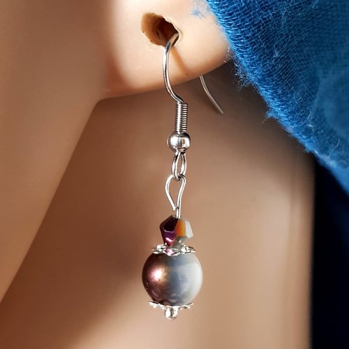 Boucle d'oreille perles violet, blanc en verre, argenté, coupelles, crochet en métal acier inoxydable argenté