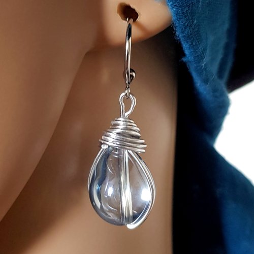Boucle d'oreille perles en verre ovale goutte, transparent reflet bleuté, fil d'acier, crochet en métal acier inoxydable argenté