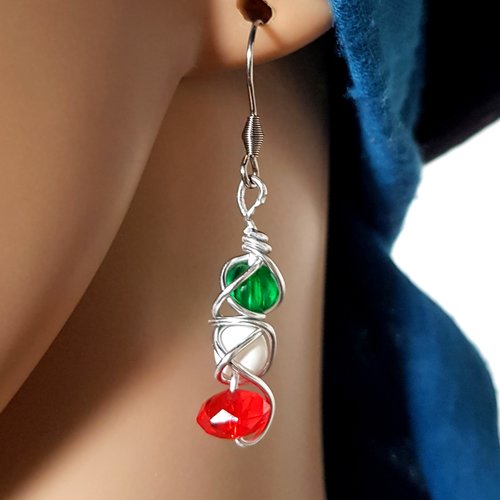 Boucle d'oreille perles en verre vert, blanc, rouge, crochet en métal acier inoxydable argenté