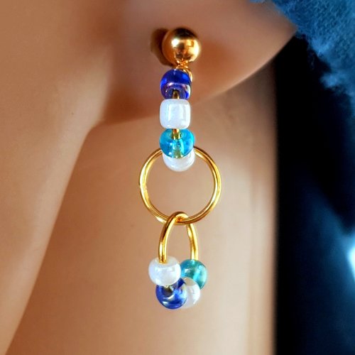 Boucle d'oreille perles en rocaille bleu, blanc, crochets puce ronde en métal acier inoxydable doré