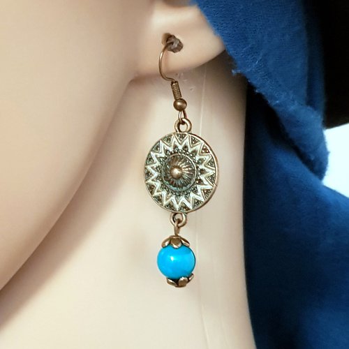 Boucle d'oreille connecteurs émaillé perles en verre bleu, coupelles, crochets en métal bronze
