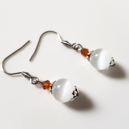 Boucle d'oreille perles en verre blanche, orange, crochets en métal acier inoxydable argenté