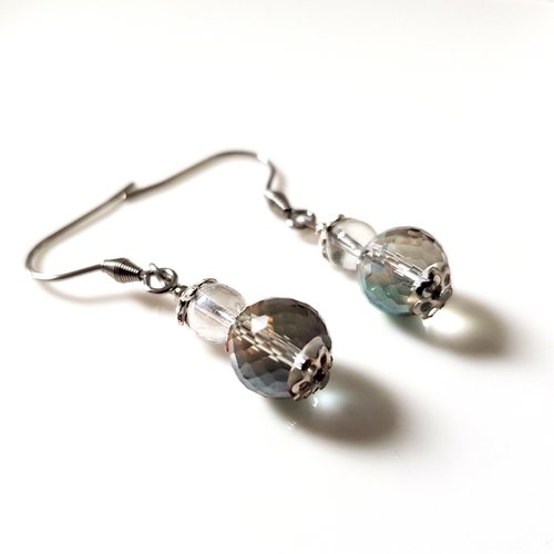 Boucle d'oreille perles en verre transparente avec reflets multicolore, crochets en métal acier inoxydable argenté