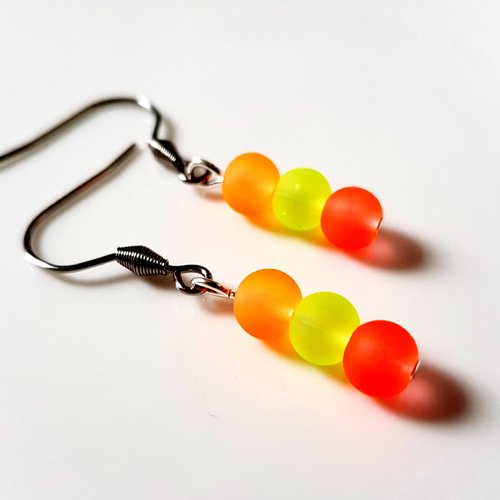 Boucle d'oreille perles en verre orange fluo, jaune, orange clair, crochets en métal acier inoxydable argenté