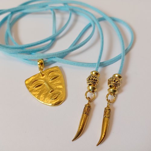 Collier lariat pendentif maya doré et suédine bleue