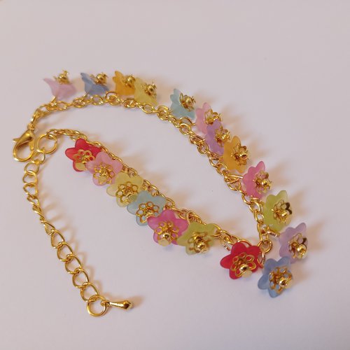 Bracelet de printemps clochettes multicolores sur métal doré