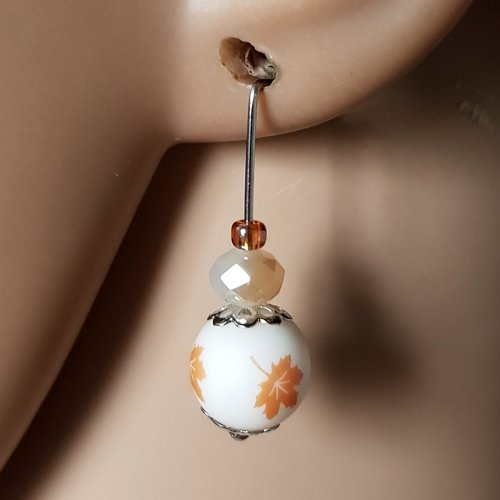 Boucle d'oreille perles en verre orange, blanc, coupelles, crochet en métal acier inoxydable argenté