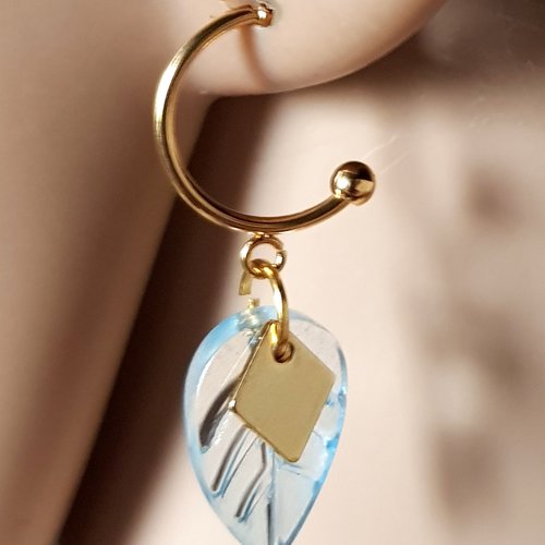 Boucle d'oreille feuilles acrylique transparent bleuté, crochet acier inoxydable doré
