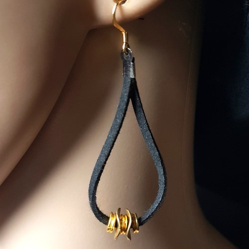 Boucles d'oreilles suédine noir, crochets en métal acier inoxydable doré
