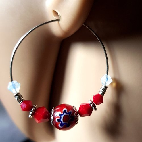 Boucle d'oreille créole, perles en verre fleur, rouge, bleu, blanc, métal acier inoxydable argenté