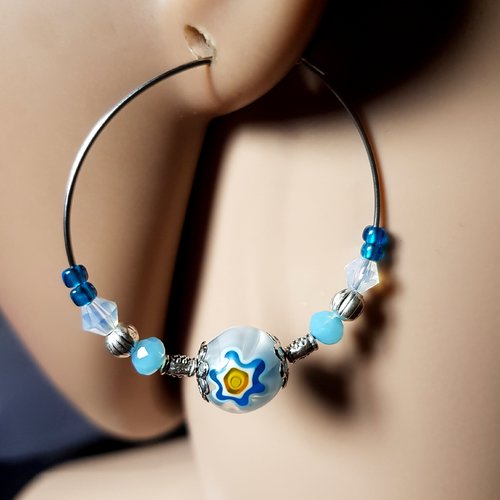 Boucle d'oreille créole, perles en verre fleur, jaune, bleu, blanc, métal acier inoxydable argenté