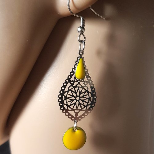 Boucle d'oreille rosace, goutte, rond émaillé jaune, crochet en métal acier inoxydable argenté