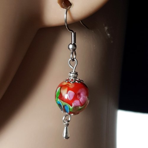 Boucle d'oreille perles en verre fleurs rouge, multicolore, crochet en métal acier inoxydable argenté