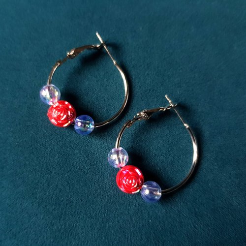 Boucle d'oreille créole, perles en acrylique fleurs rouge, transparent crochet en métal acier inoxydable argenté
